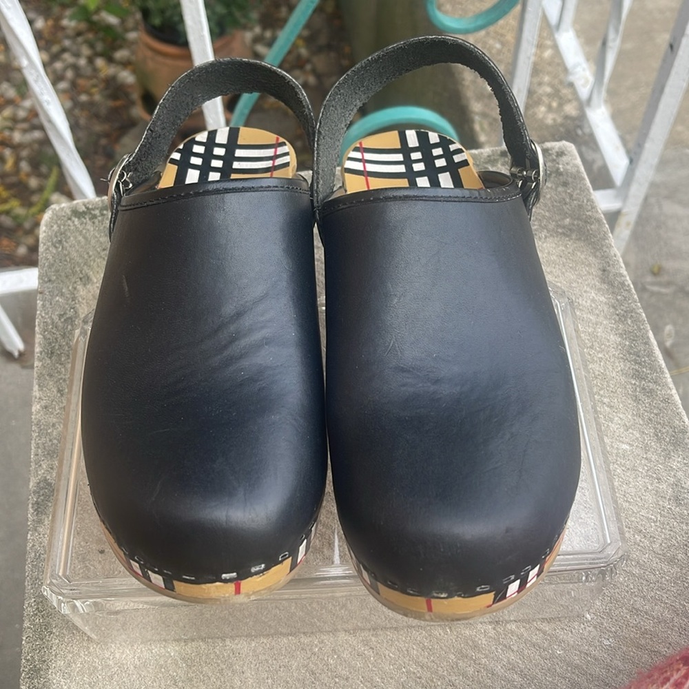 Savory Soles Clogs# - image 5